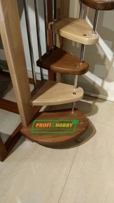 Деревянная лестница ЛВ-1.0