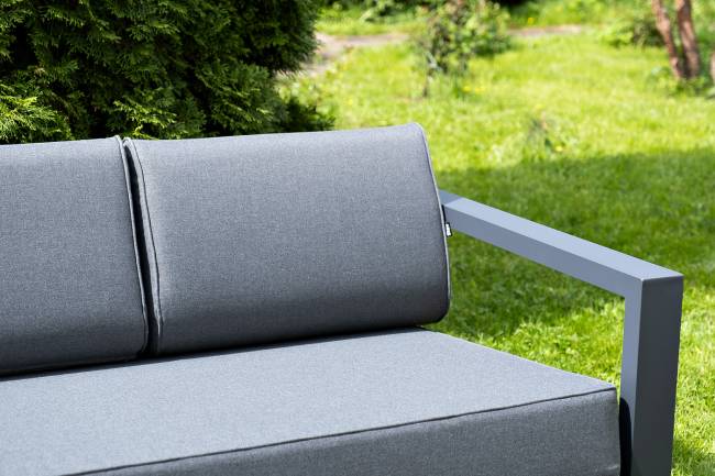 "Гранада" лаунж-зона из алюминия со столиком из HPL "Гранада" лаунж-зона из алюминия со столиком из HPL