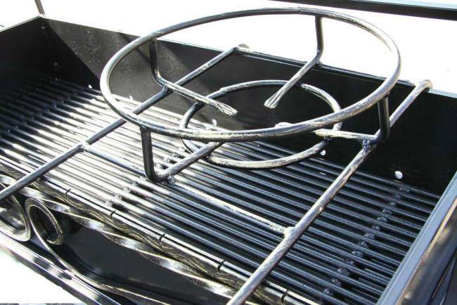 Мангал дачный с крышей "Имение" Мангал дачный с крышей "Имение"