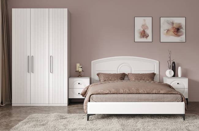 3-х дверный шкаф с кроватью на 1600 Валенсия и двумя тумбочками цвет белый шагрень